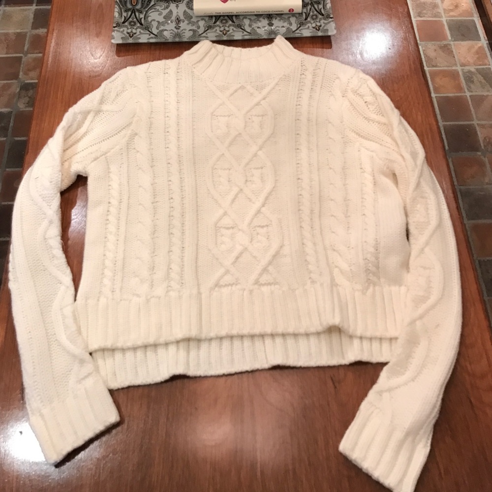 Forever 21 cable knit sweater cream