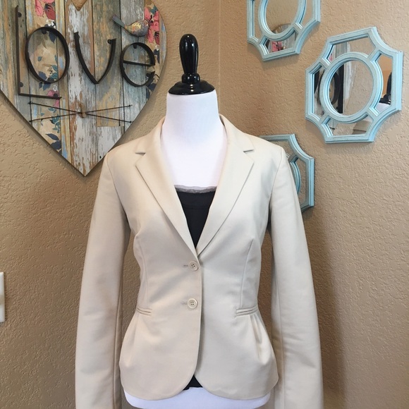 One Button Peplum Blazer - Picture 2 of 4