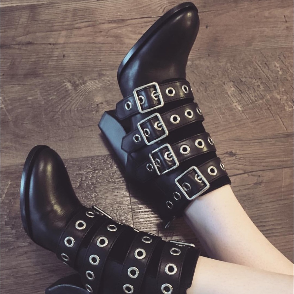 Marc by Marc Jacobs Marnie Grommet Bootie