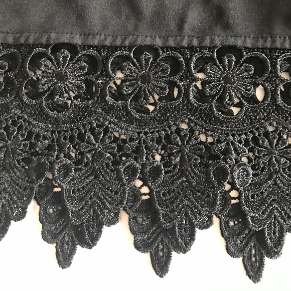 Black Crop Top - Picture 2 of 3