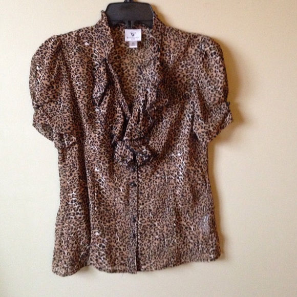 Top - Picture 2 of 4