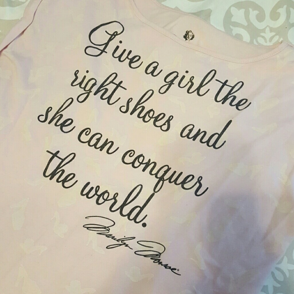 Marilyn Monroe size S shirt