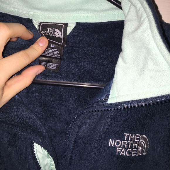 Women's Small Osito North Face - Picture 2 of 3