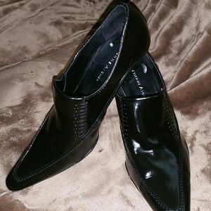 Black heeled boot shoes