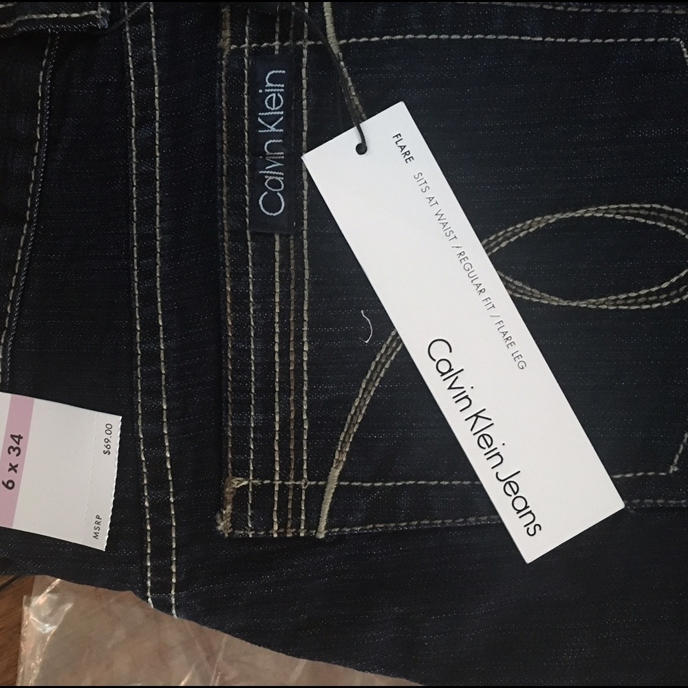 Calvin Klein Flare Jeans 6x34
