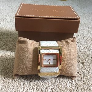 Michael Kors White and gold Watch
