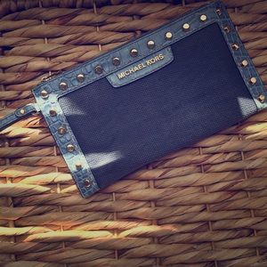 MICHAEL KORS Denim Clutch!