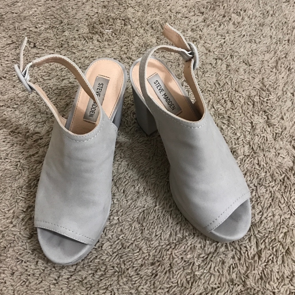 Steve Madden gray chunky heels