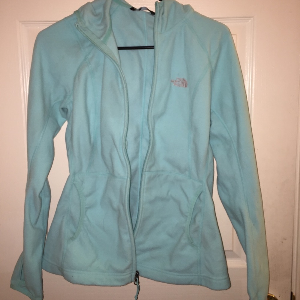 Medium North Face Light Fleece