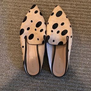 Anthropologie All Black animal print flats size 38