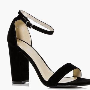 Never worn - Black suede heel