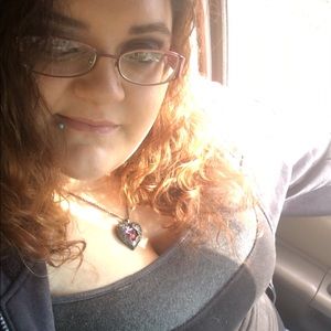 Meet your Posher, Diana