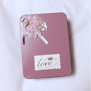 Valentines Gift with Teddy Bear and Roses