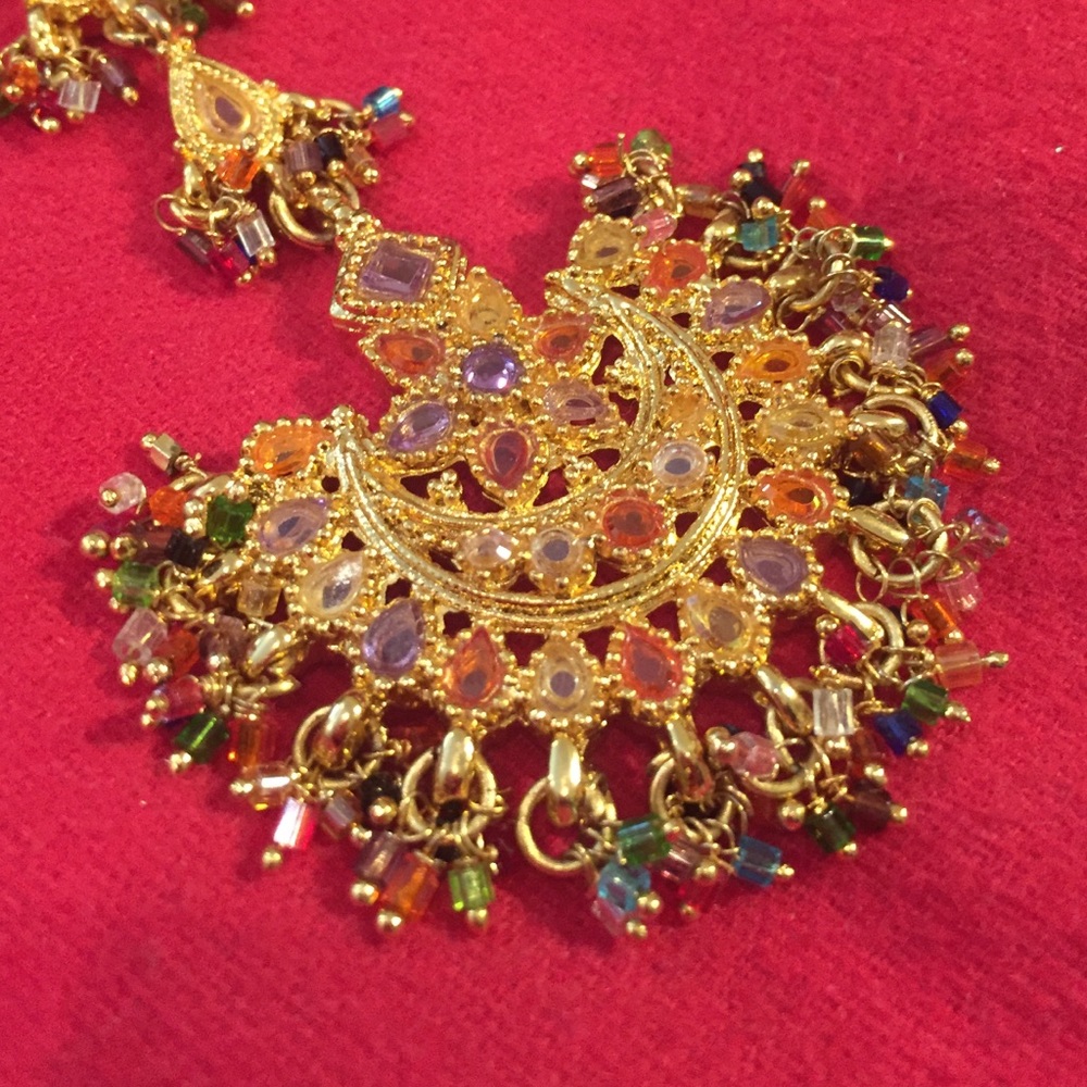 Maang tikka head jewellery