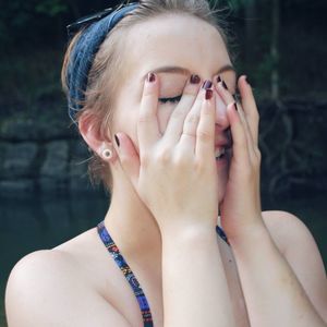 Meet your Posher, Lizzie