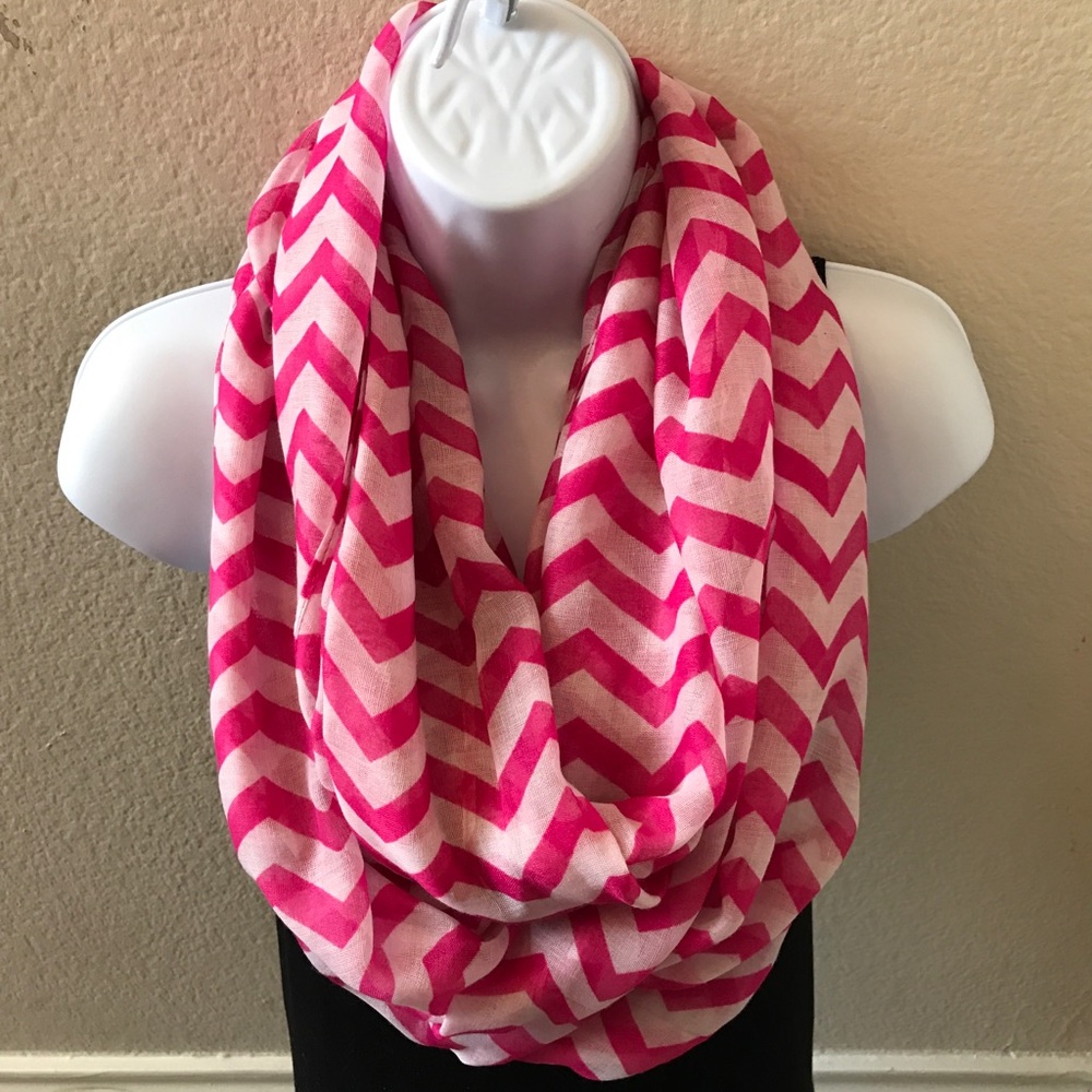 ⚡NWOT beautiful scarf