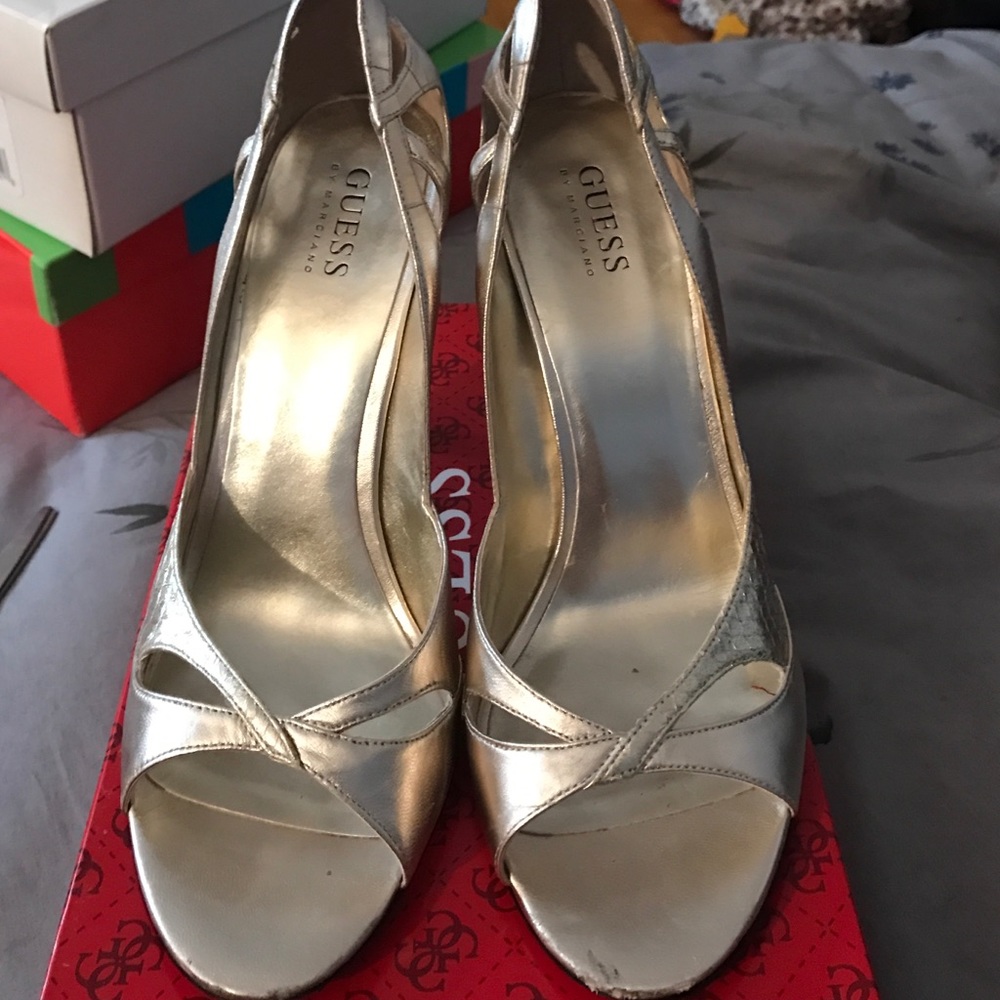 Guess Gold heels with Snakeskin detailing