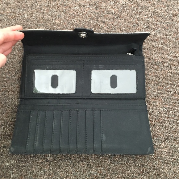 Wallet - Picture 2 of 2