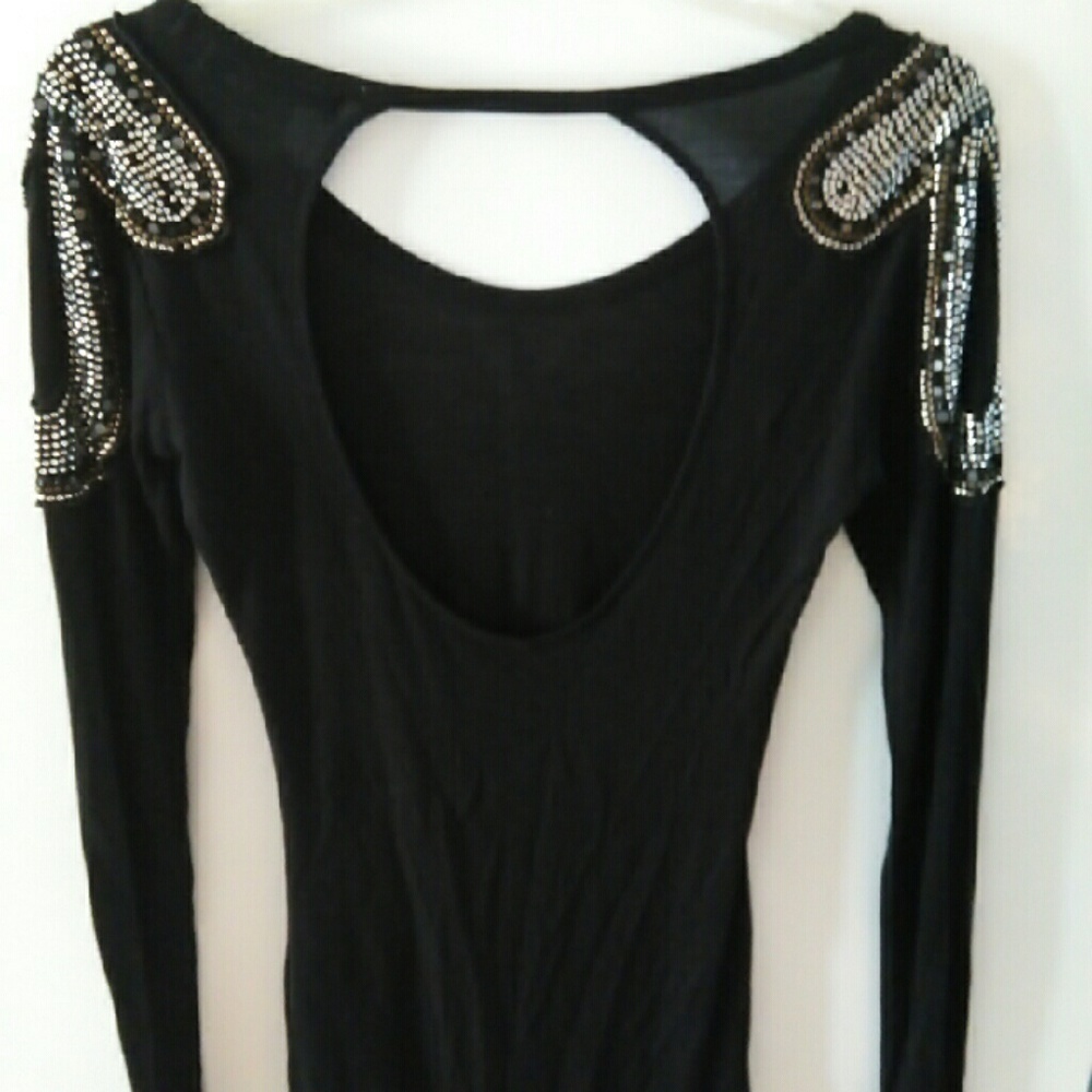 Top or mini dress with cut out back