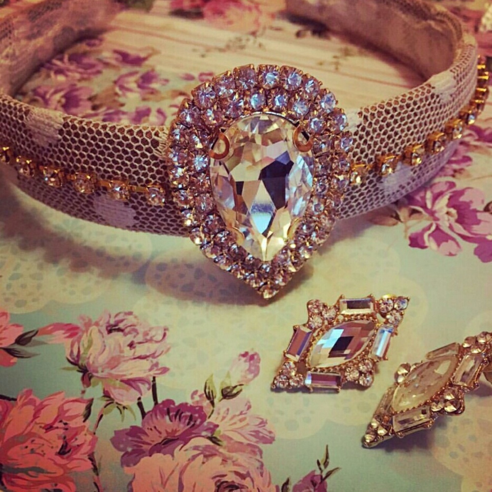 🚫Sold🚫Headband and earings set