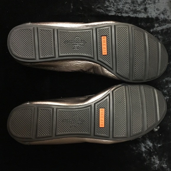 Cole Haan flats - Picture 4 of 4