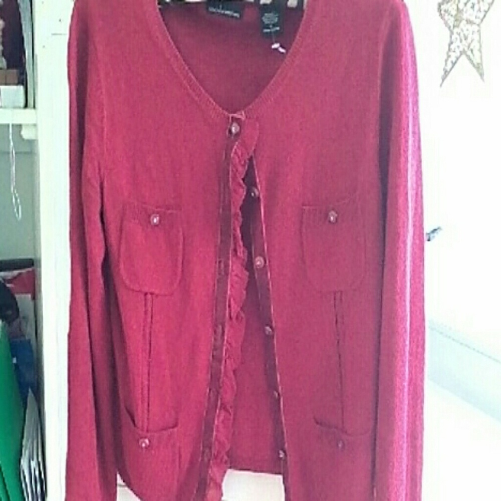 NWOT Moda International sweater