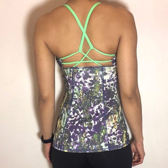 Lululemon Dancing Warrior Tank - Picture 5 of 6