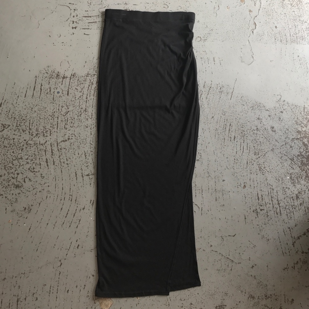 Side slit maxi skirt