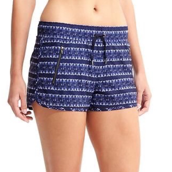 New athleta Ikat Stripe Sway Short