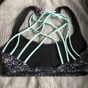 Lululemon Free to be Wild bra in Rocky Road. Sz 4