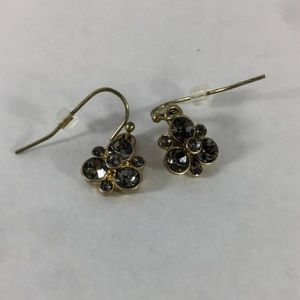 🍌Banana Republic 🍌 Delicate Glass Clover Earring