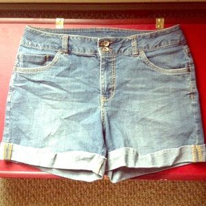 Rolled Cuff Denim Shorts