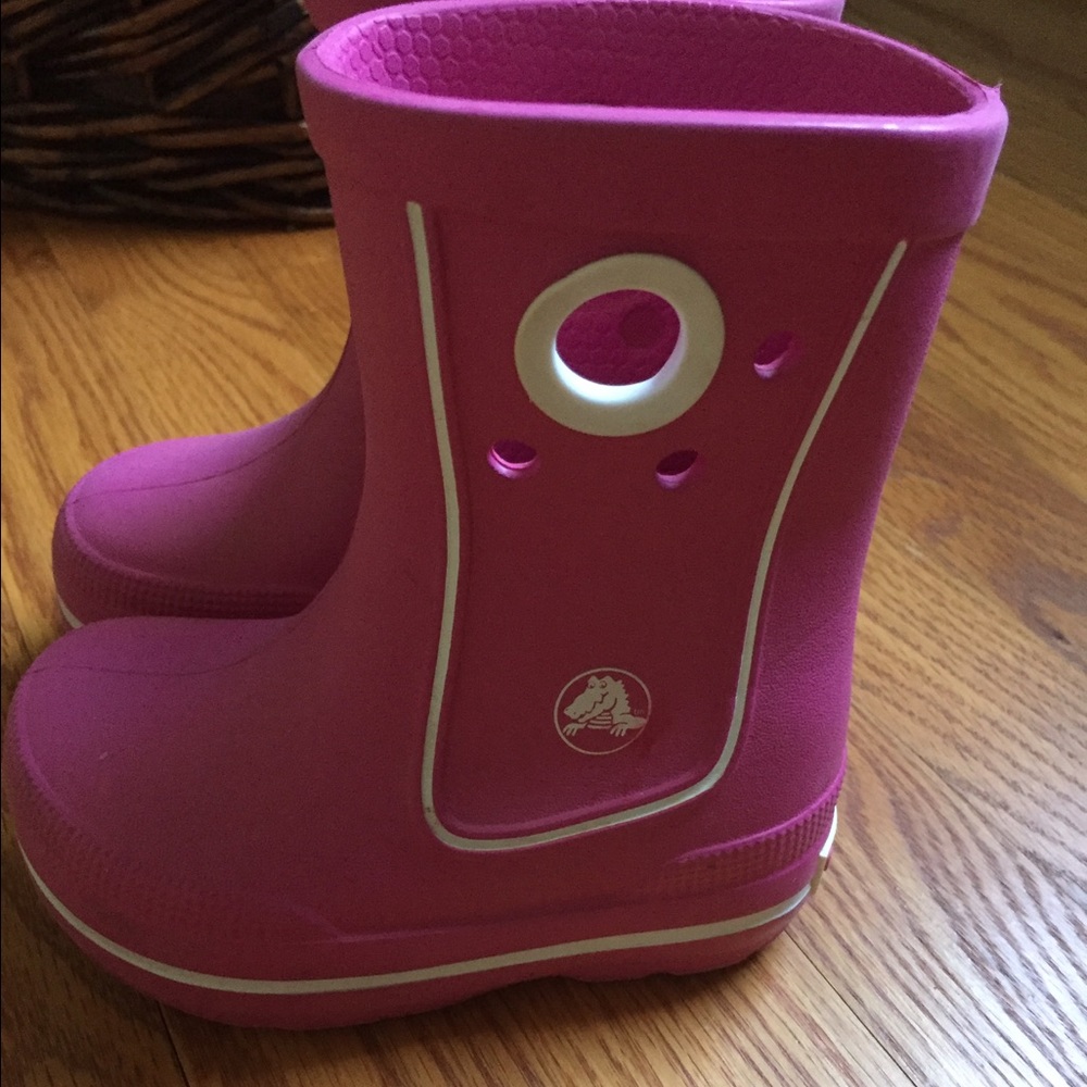 Pink crocs boots