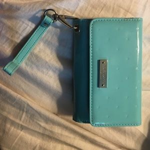 Super cute iphone 4 kate spade wallet😍