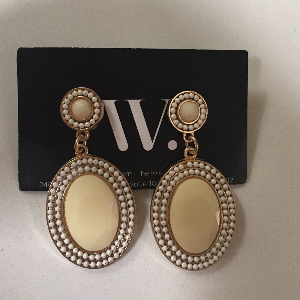 Wantable earrings