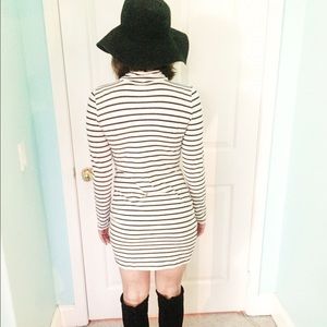 H&M Dresses - H&M Striped bodycon turtleneck dress H&M Dresses - H&M Striped bodycon turtleneck dress