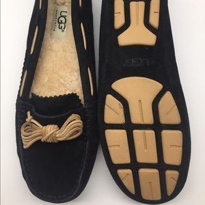 New Authentic UGG women's Dakota slippers