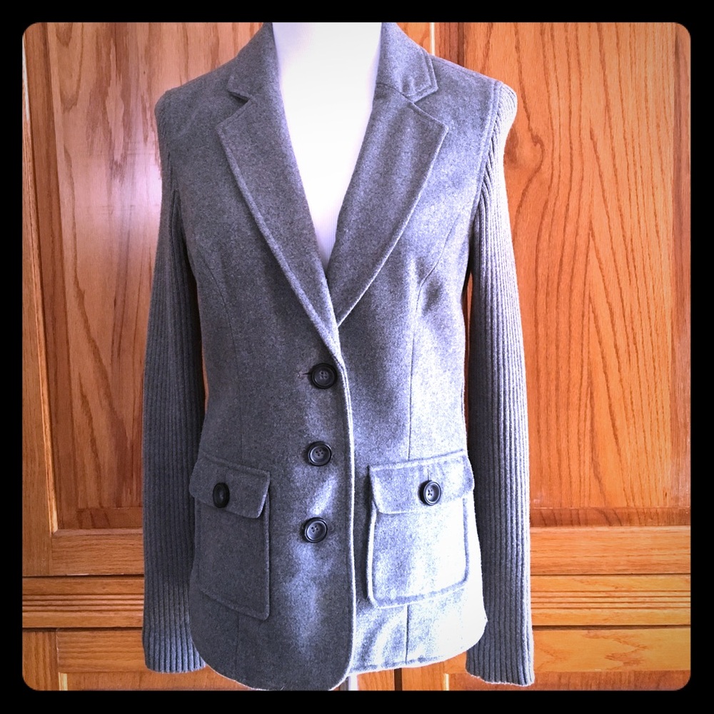 CAbi Gray sweater or blazer