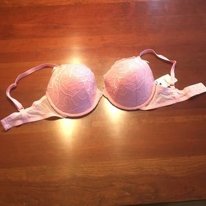 Brand New Betsy Johnson push up pink lace Bra 34d
