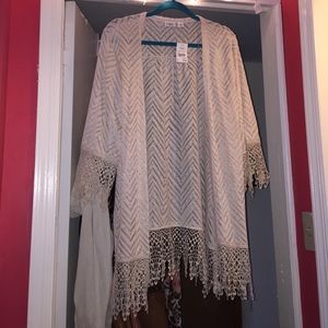 Lace cardigan/kimono