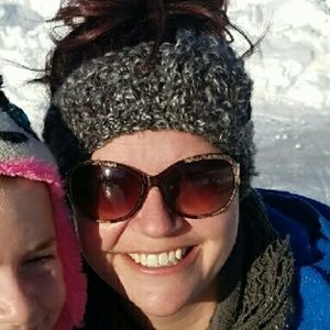 Meet your Posher, Crystal