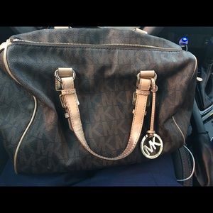 michael kors purse