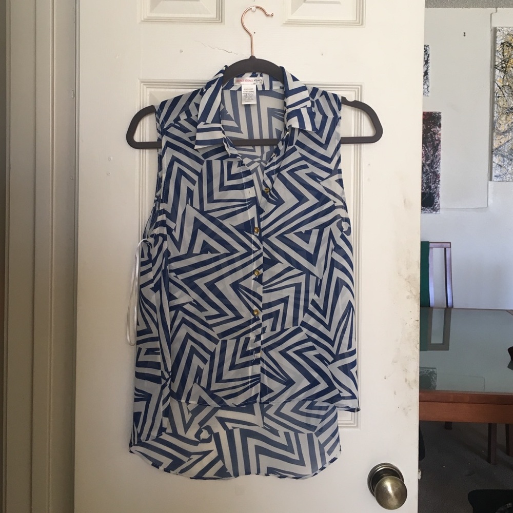 Chiffon chevron patterned blouse