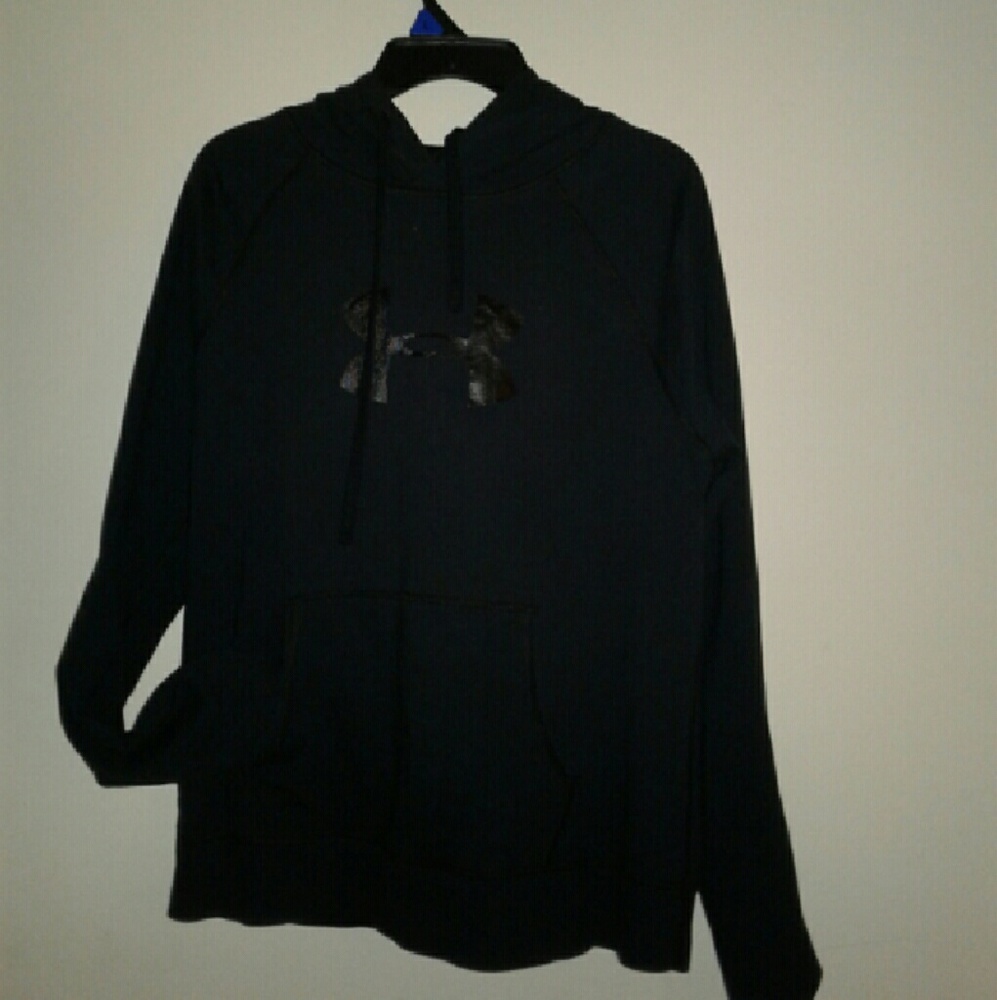 Under Armour hoodie size XL excellent condition