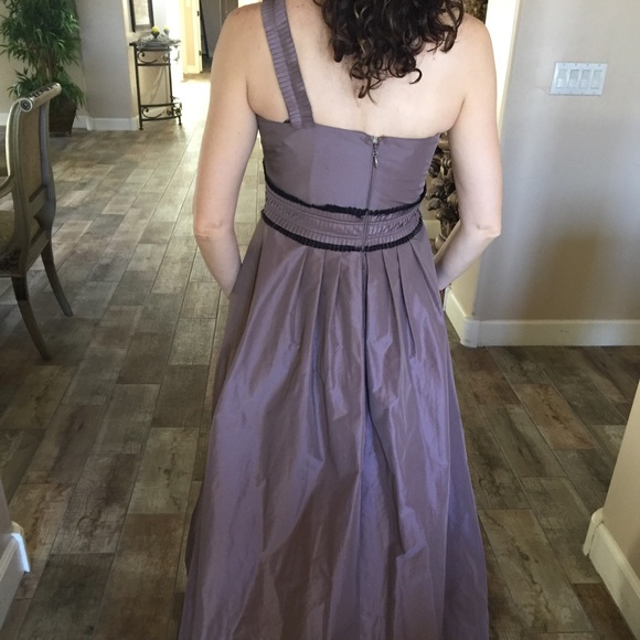 Runway Gal Dress - Picture 3 of 4