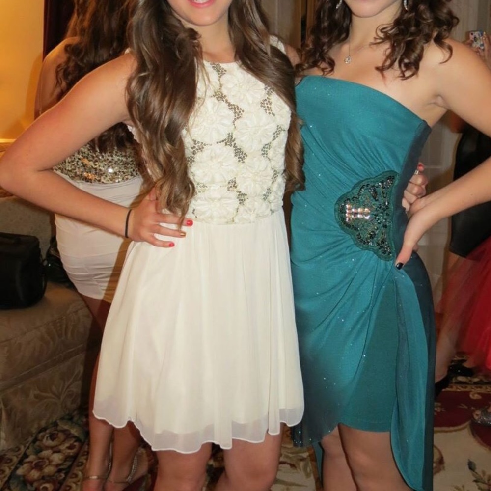 WORN ONCE Homecoming dress