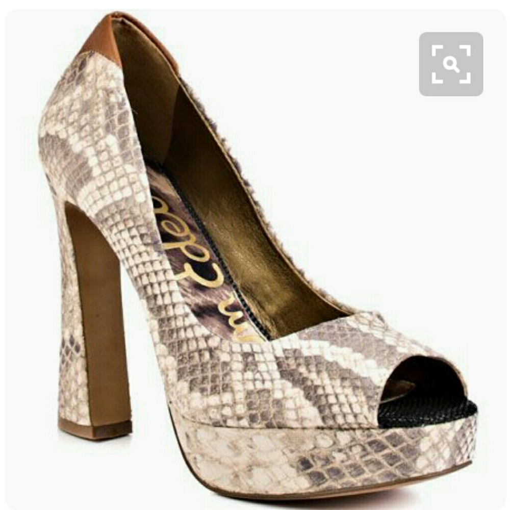 Sam Edelman Tacoma Snakeskin Platform Neutral Heel Peep-toe Size 6