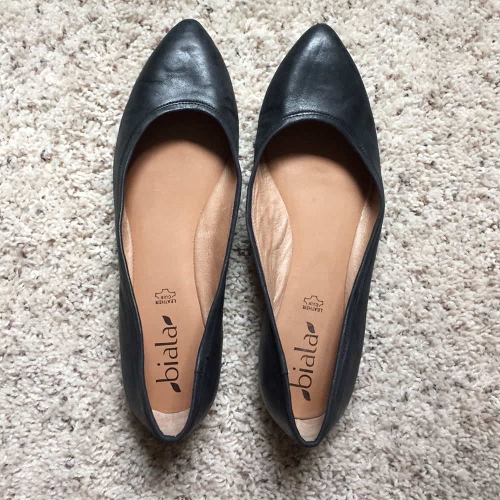 Black Leather Flats Slight Heal Pointed Toe