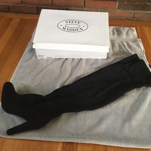 Steve Madden- Gorgeous Tall boots. Size 9.5