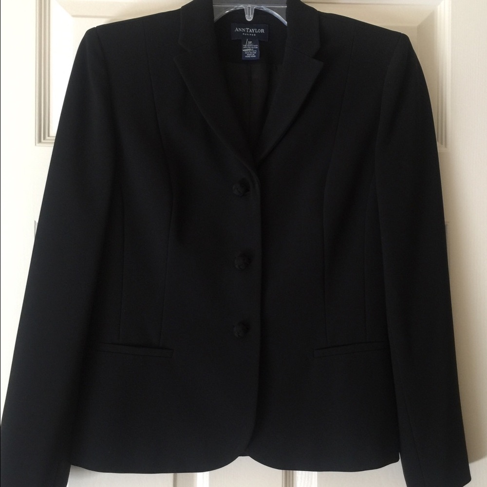 Ann Taylor jacket and skirt suit - size 6P
